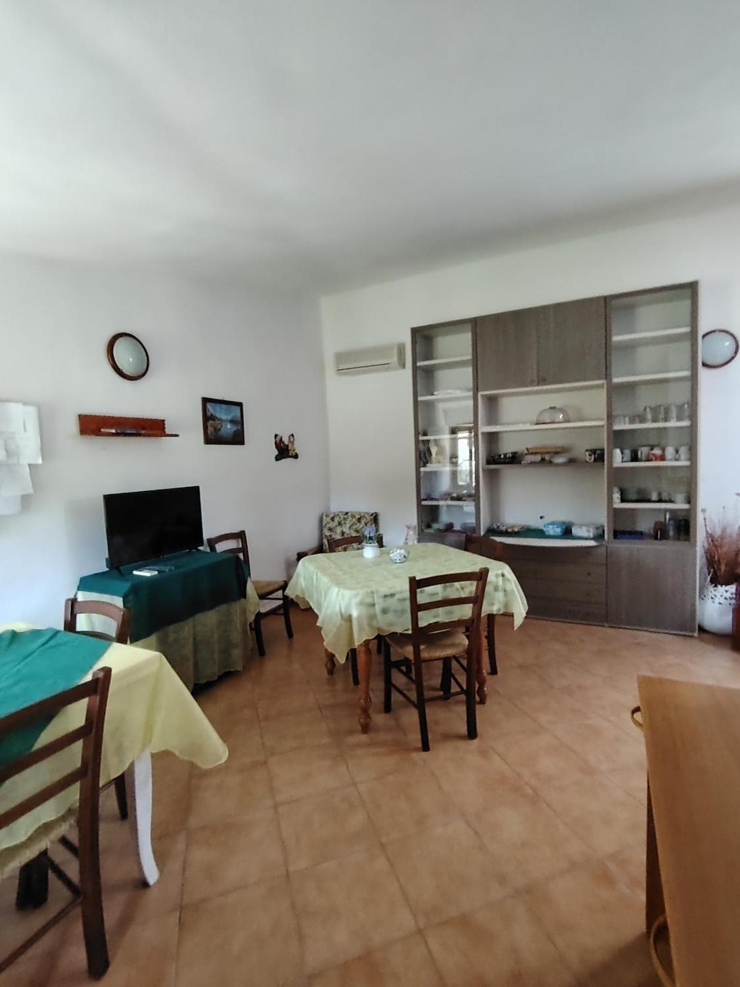 Agriturismo Sa E Padedda Mores Buitenkant foto